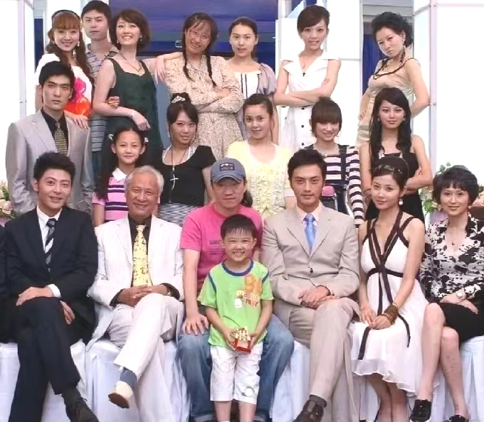 丑女无敌演员现状:女主已淡出娱乐圈,女配辛芷蕾凭《繁花》走红_腾讯