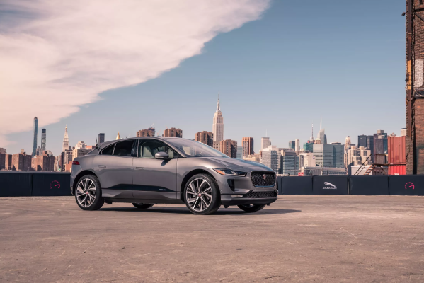 捷豹ipace电动汽车因电池过热问题宣布召回又是lg的锅