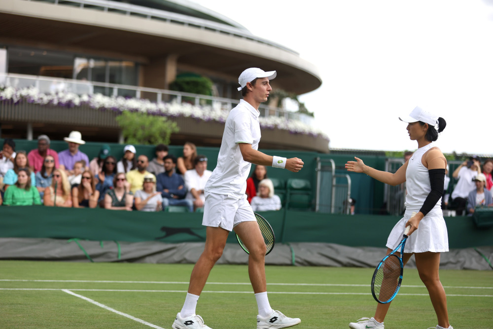 体育网球温网徐一璠弗列根晋级混双决赛