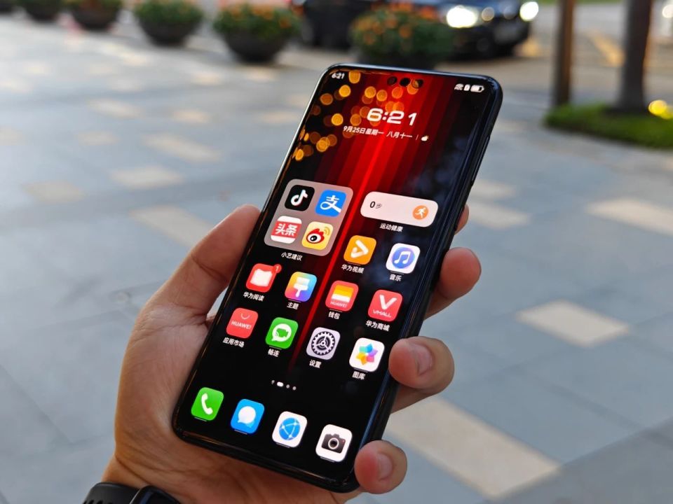 华为mate 60 rs 非凡大师开箱图赏-腾讯新闻