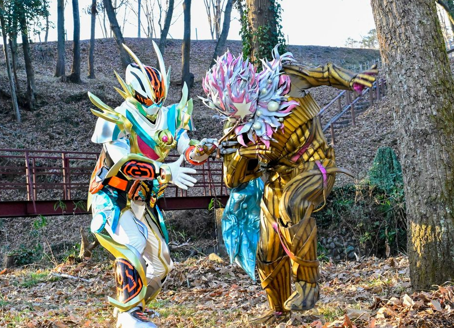 假面骑士歌查德28话追加剧照伽古拉转职当退魔师白金歌查德炸鱼