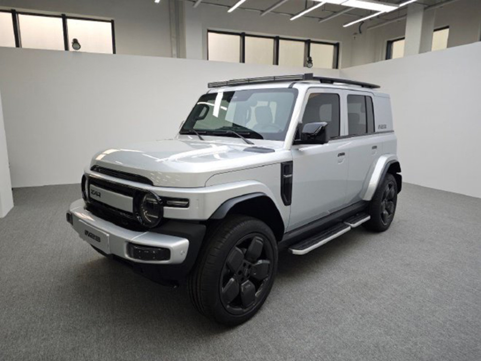 别琢磨"电动小g"了 奇瑞icar v23静态体验_腾讯新闻