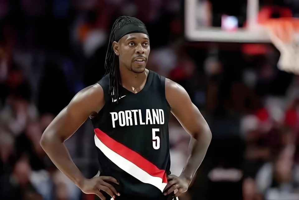 开拓者两连胜！阿夫迪亚赛后称赞小阵容，杨瀚森恐面临被边缘化