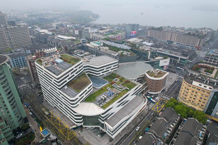 杭州:龙翔桥公交站回来了!_腾讯新闻