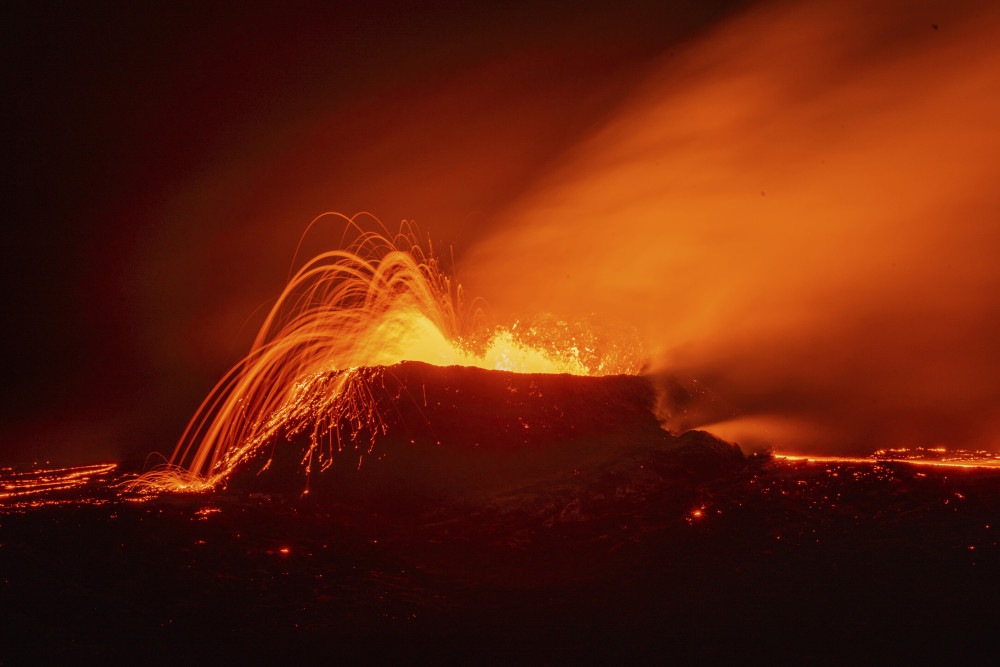 火山背景图图片