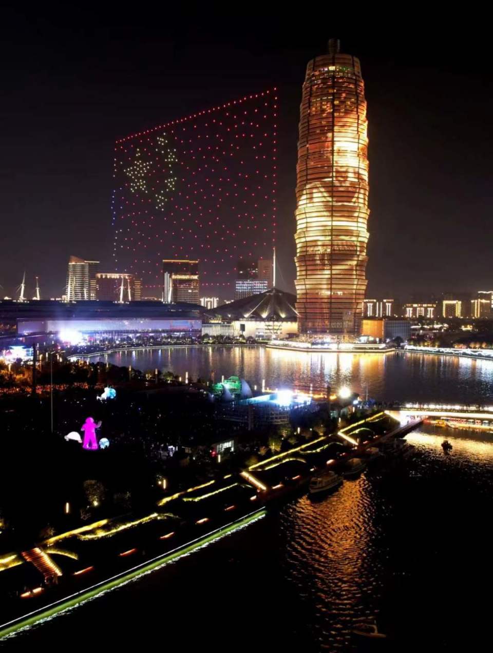 郑州cbd上演无人机灯光秀,多图直击_腾讯新闻