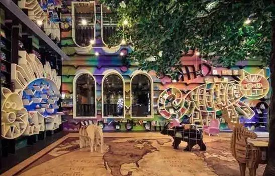 走进长春100个网红打卡地之touch12街