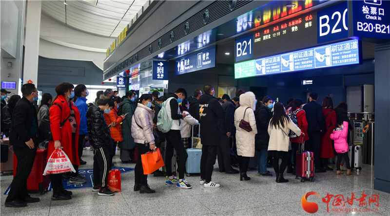 这一年,走过很多的路,最喜欢回家的路!