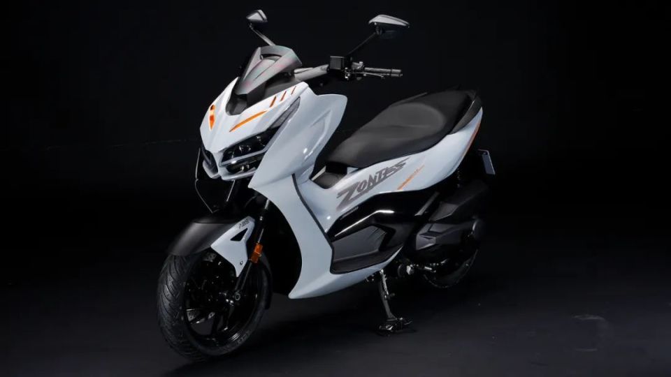 升仕最新跨界踏板亮相!368g不仅动力升级