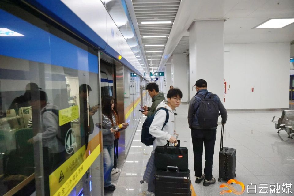 广清城际南延线今天开通！最全换乘攻略来了_腾讯新闻