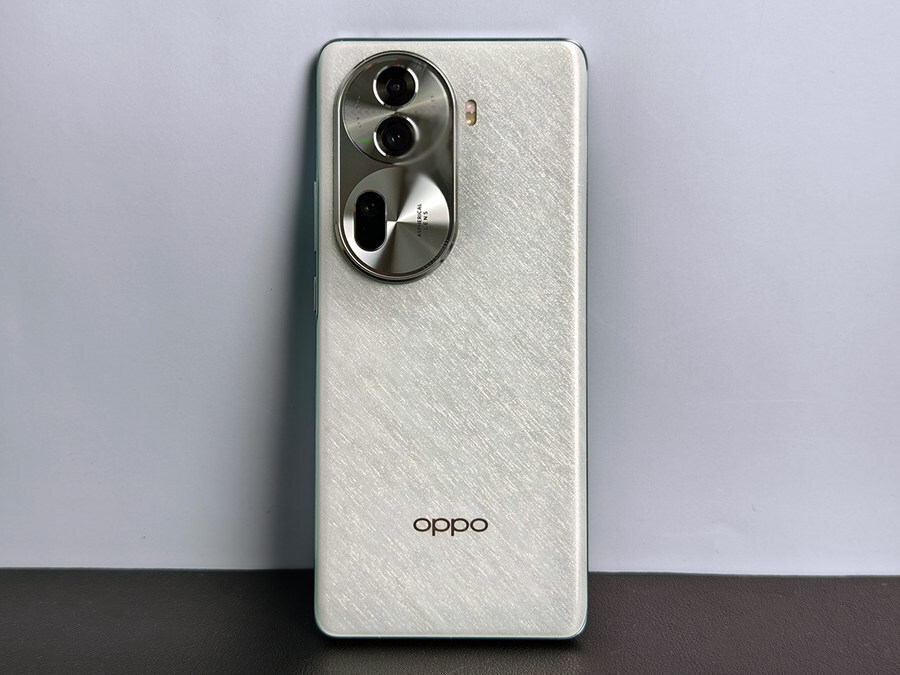 四年电池包换 oppo reno11搭载独家长寿闪充更可靠_腾讯新闻