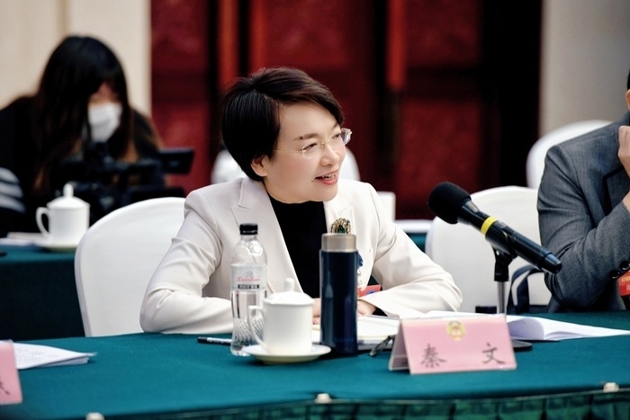 作为一名女企业家,秦文还兼任山东省女企业家商会会