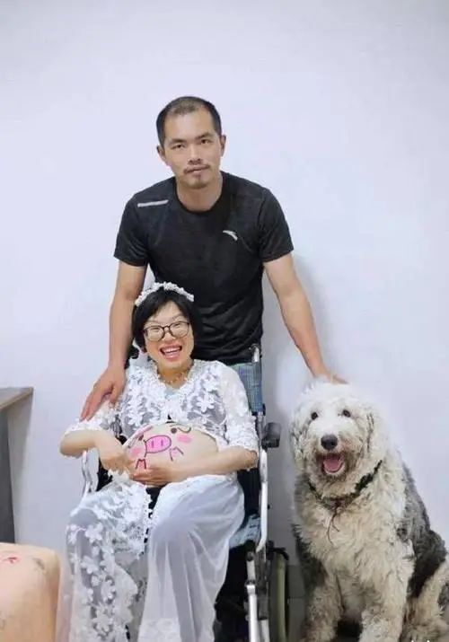 父母离世,绝症来袭,惨遭相恋7年男友抛弃,她却活成了世上最幸福的女人