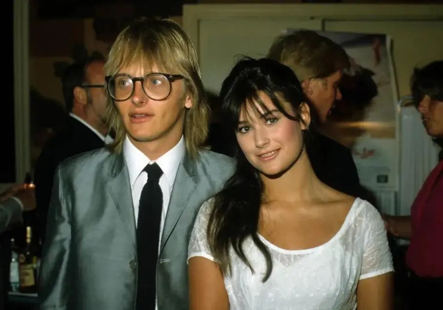 黛米和弗雷迪·摩尔1984年,黛米和埃米利奥·艾斯特韦兹(emilio