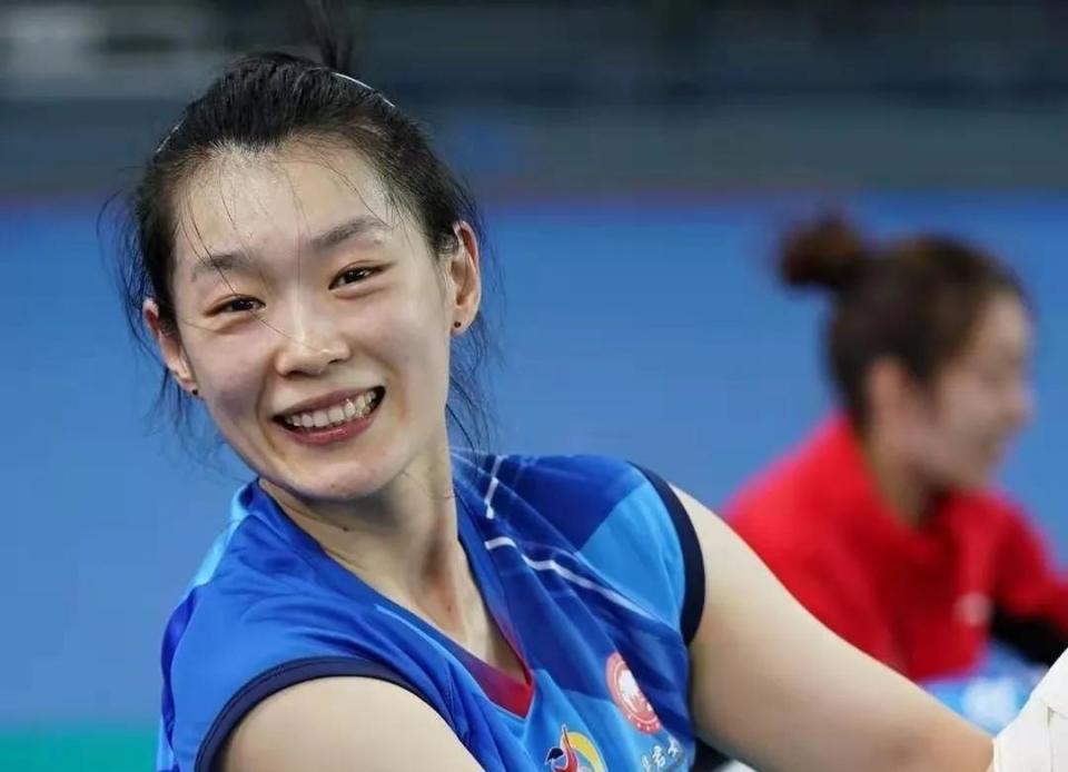 海外队员栗垚未出场段放表现一般江川砍19分助球队五局取胜