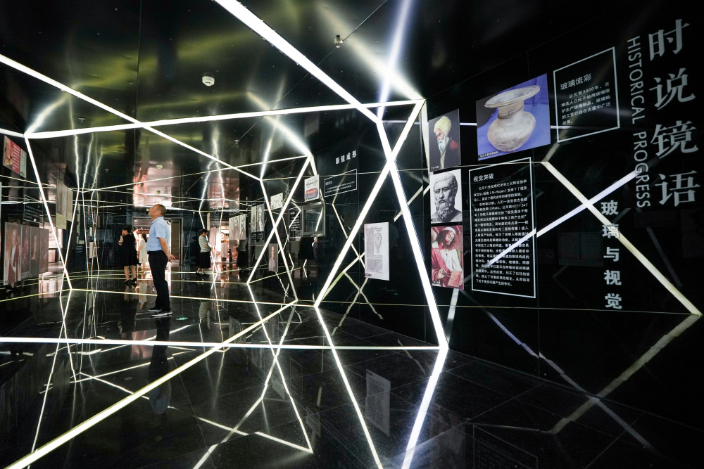 探访江苏丹阳眼镜小镇