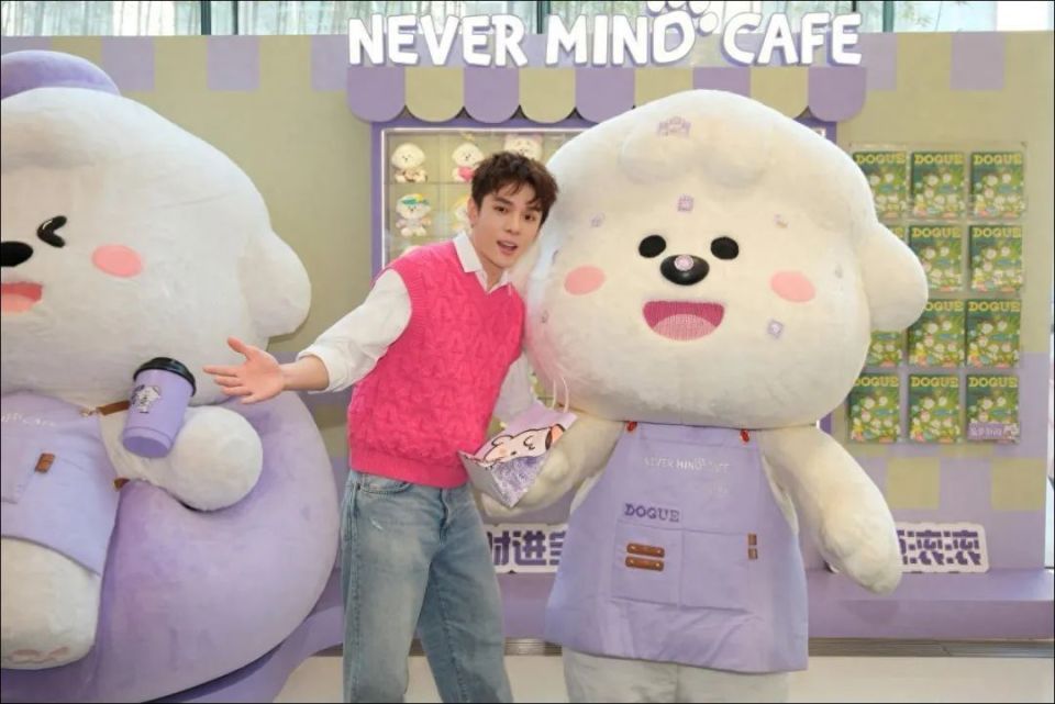 小杨哥做短剧,李佳琦开店;雷军狂涨221万粉丝;语音