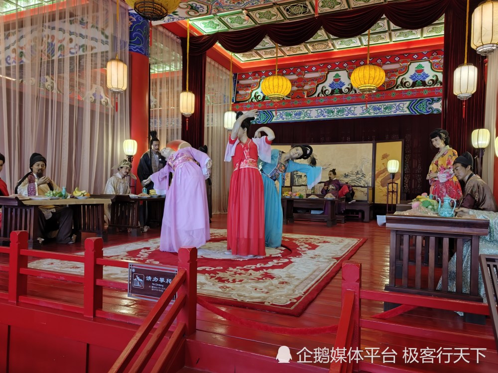 再登滕王阁,心情依然很激动,这大概是中国人骨子里的浪漫情节