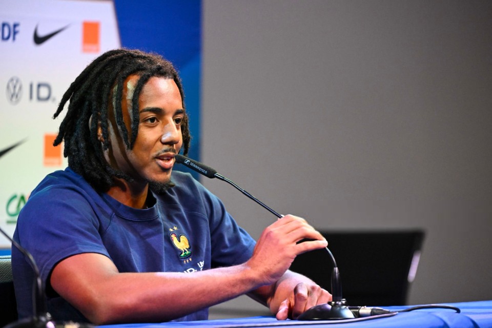 以上内容由腾讯混元大模型生成,仅供参考05最后,孔德谈到了波尔多破产