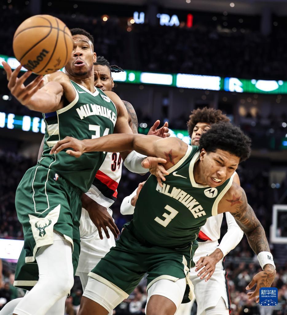 nba常规赛:雄鹿胜开拓者