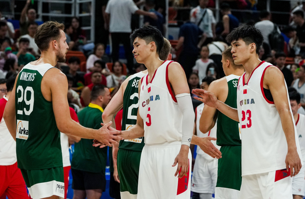 成都大运会篮球男子预赛a组中国队不敌立陶宛队2