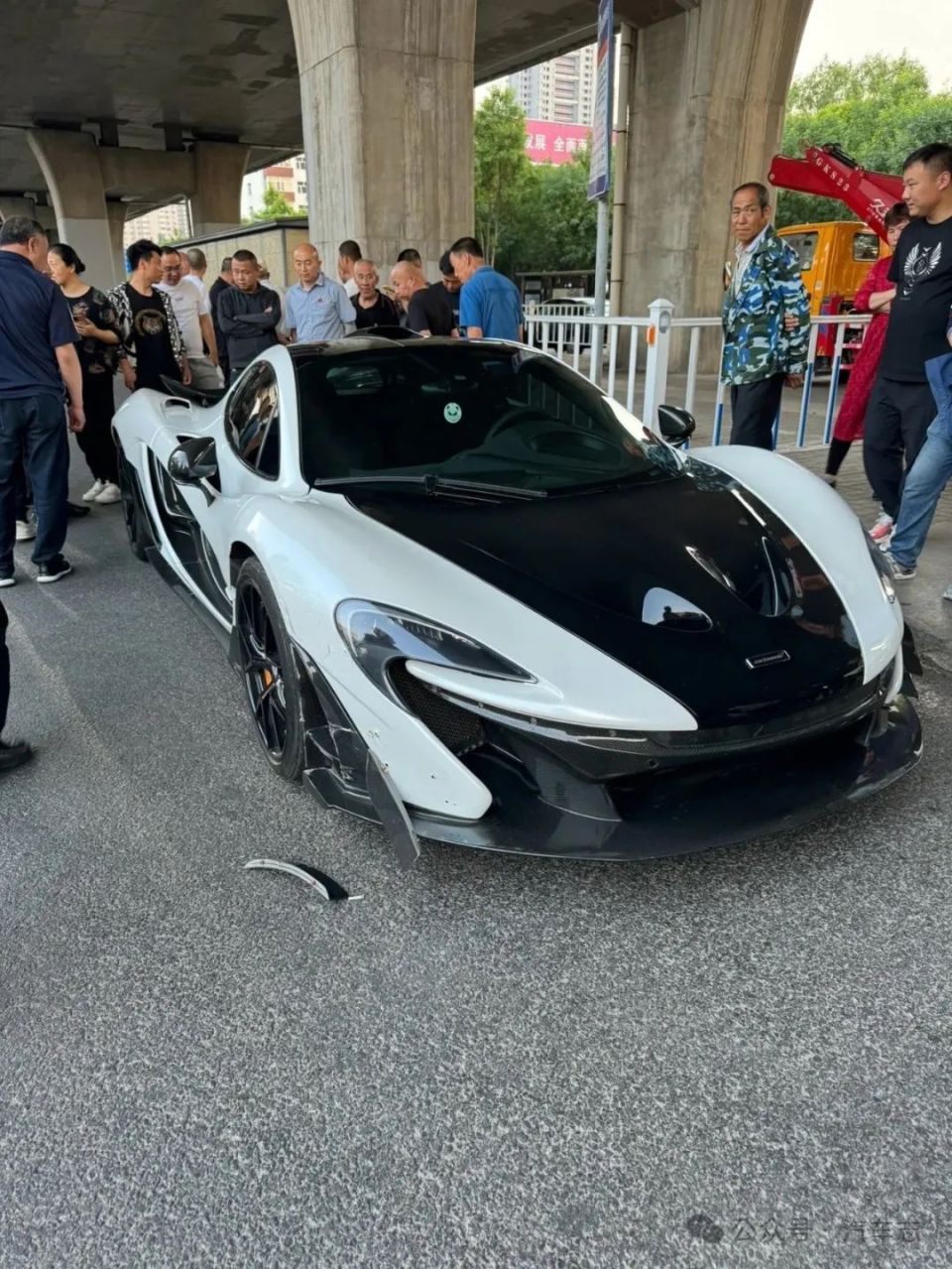 千万神车迈凯伦p1被凯美瑞"截停",三大神车里就它命运最惨