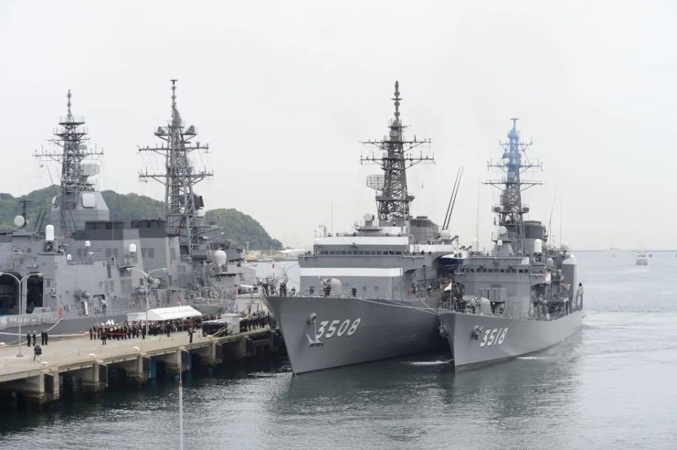 日本隐藏战力：驱逐舰变相封存，可随时恢复武装！-腾讯新闻