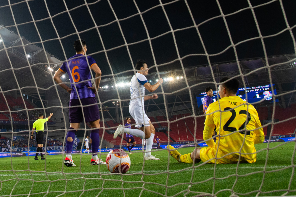 足球——中超:武汉三镇胜天津津门虎