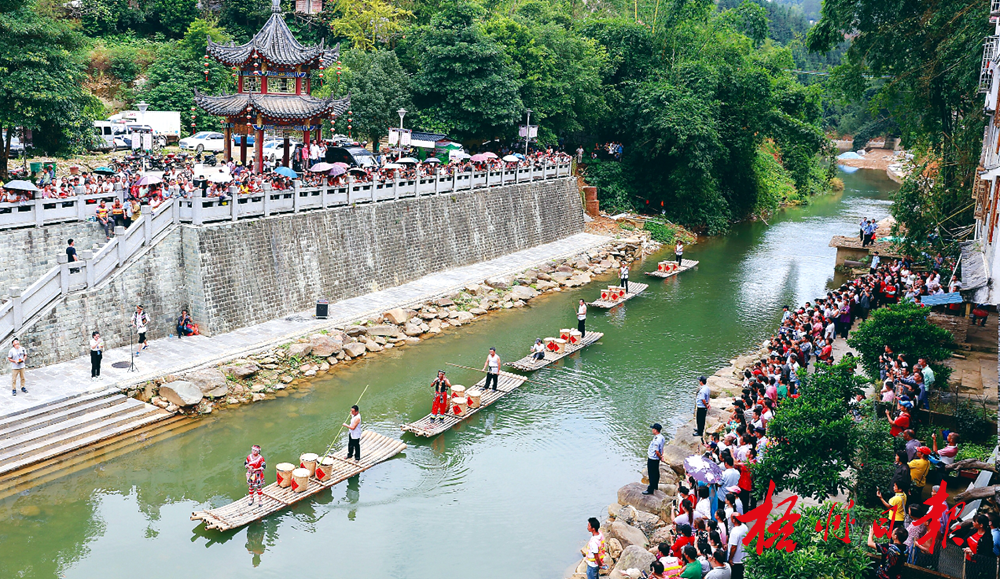 文化旅游发展大会观摩线路,围绕重点茶文旅项目,统筹推进六堡古镇项目