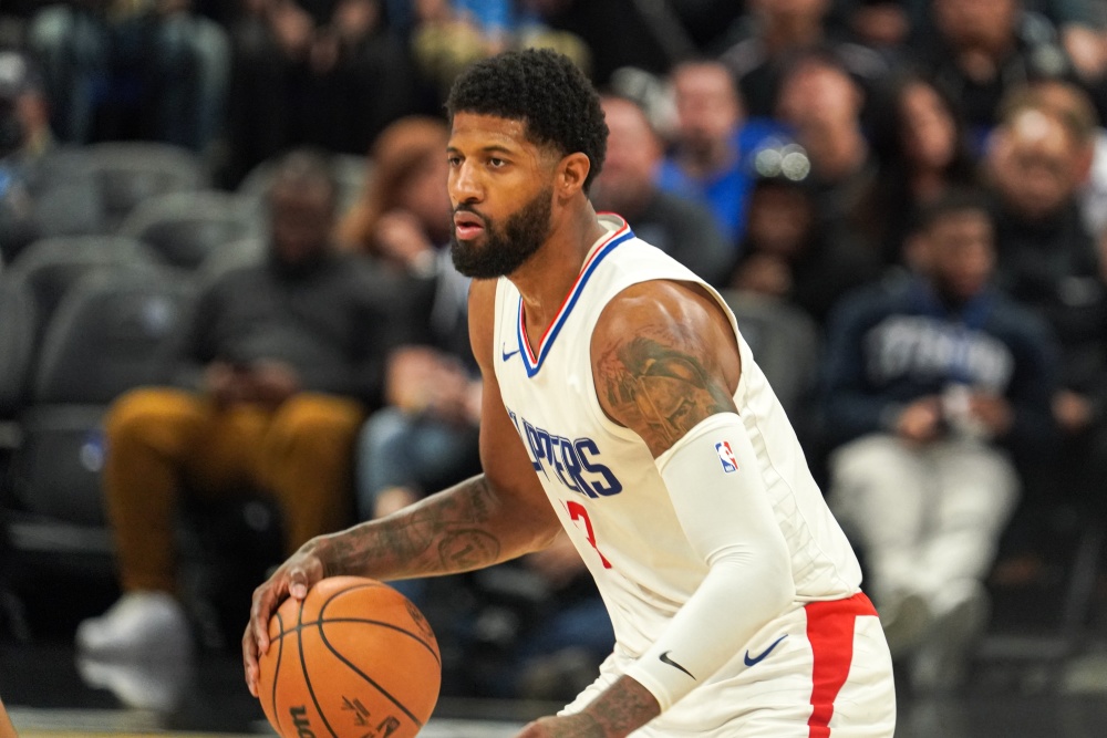 手握4879万球员选项!记者:乔治是尼克斯一个被低估的关注目标