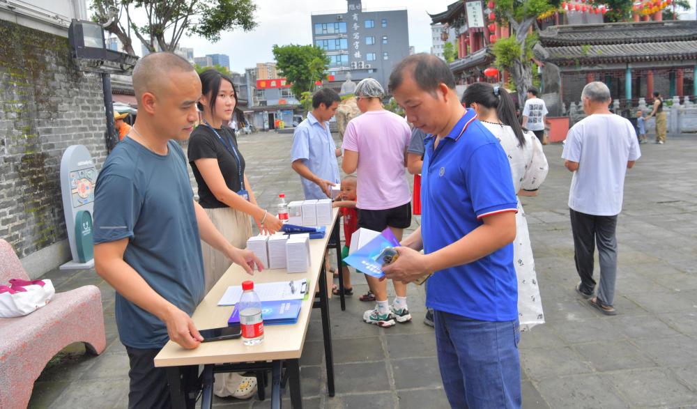 新桥街道林浩图片