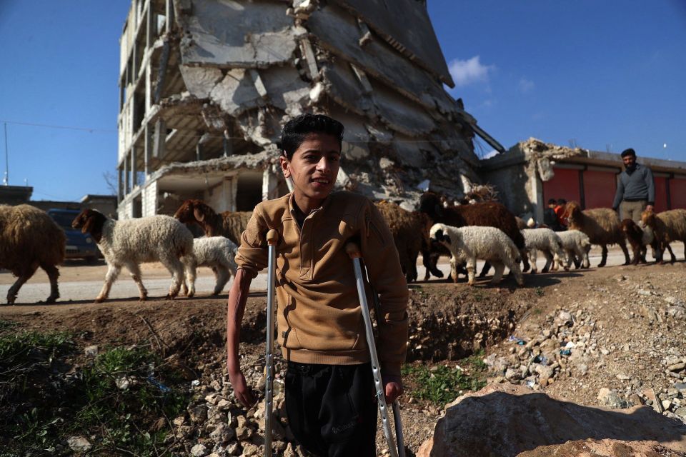 早安·世界|土叙大地震一周年,幸存者努力重建新生活