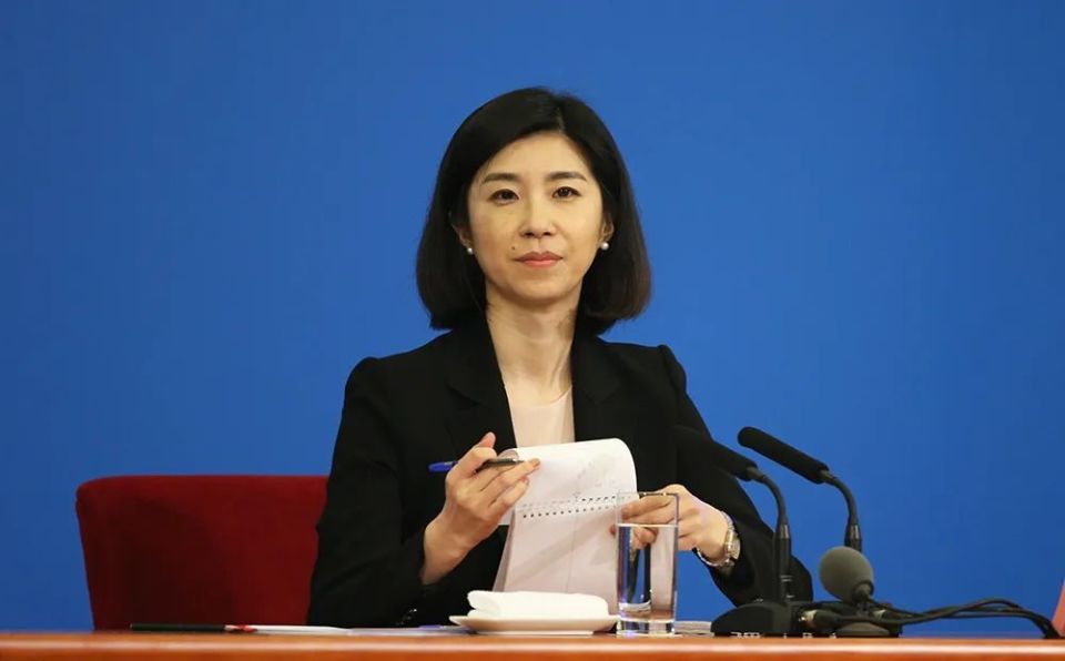 "美女翻译官"张璐,有新身份!