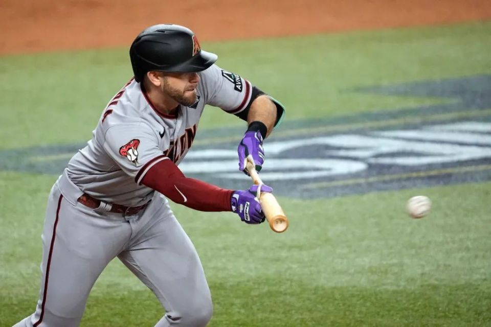 棒球104涨知识了触击居然还能这么用