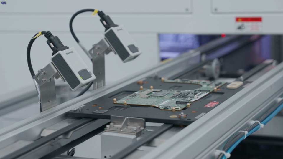 同时,联想小新pro 16运用混合可信架构技术为个人数据和隐私安全保驾