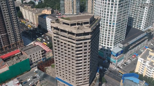 哈尔滨最老"烂尾楼"即将拆除!-腾讯新闻