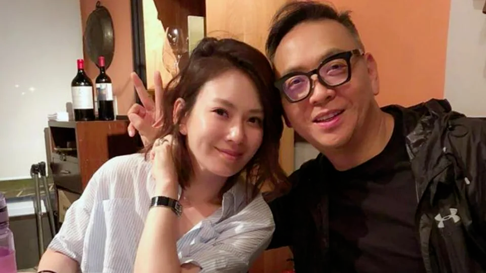 melody被说是"娇妻",除了能容忍这种老公以外,还和她传统的生育观念有