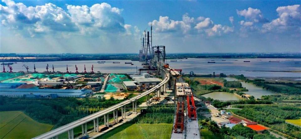 "武汉力量"助力世界最大跨度斜拉桥建设