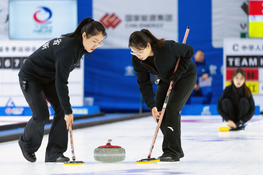 冰壶黑龙江队获公开组女子季军