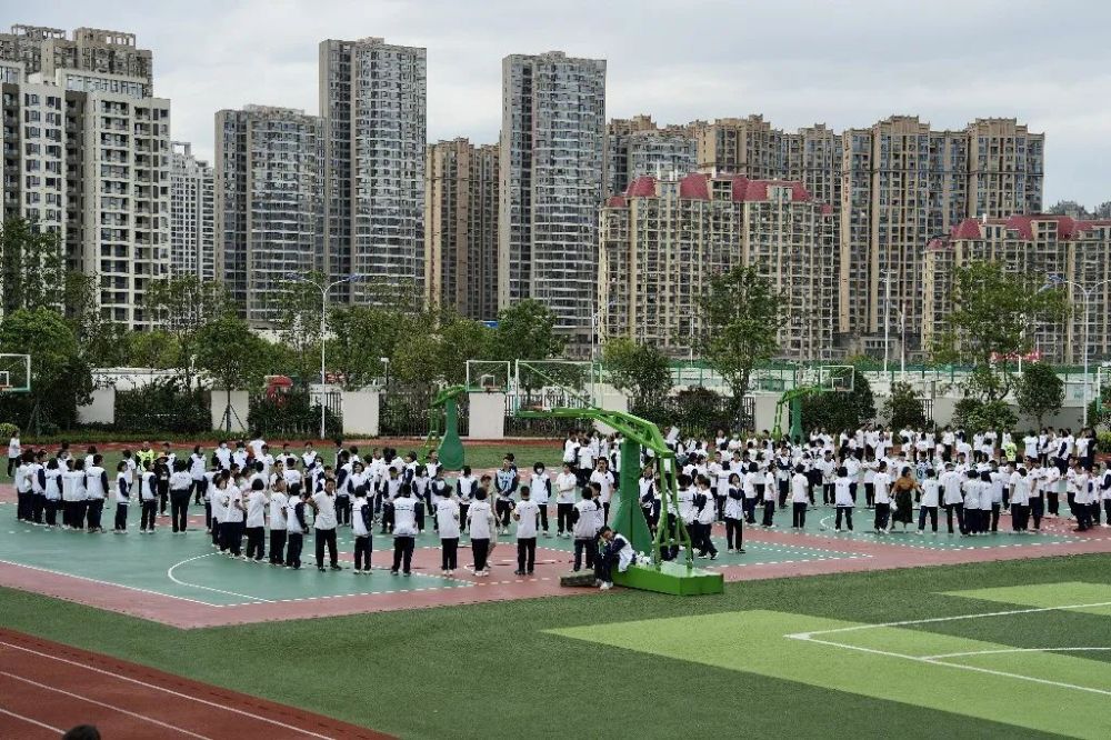 弘扬社会主义核心价值观丨东侨这场心理素质拓展活动妙趣横生_腾讯