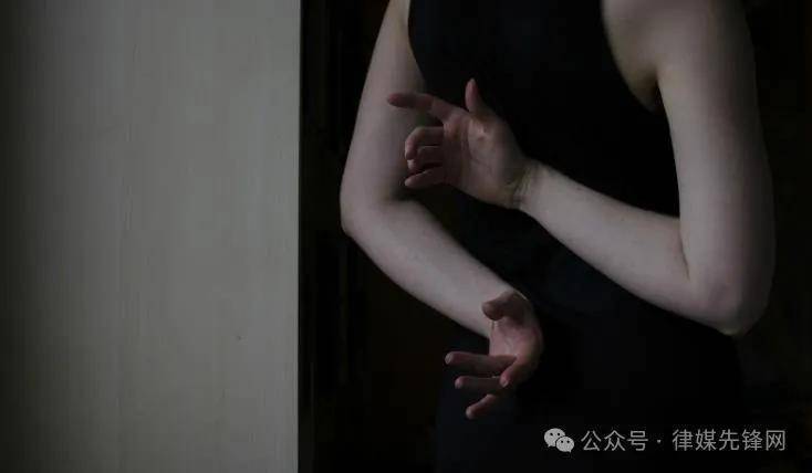 为什么宁静贴片这么贵金仲兵：反诈蹡蹡三人行_https://www.jmylbn.com_新闻资讯_第7张