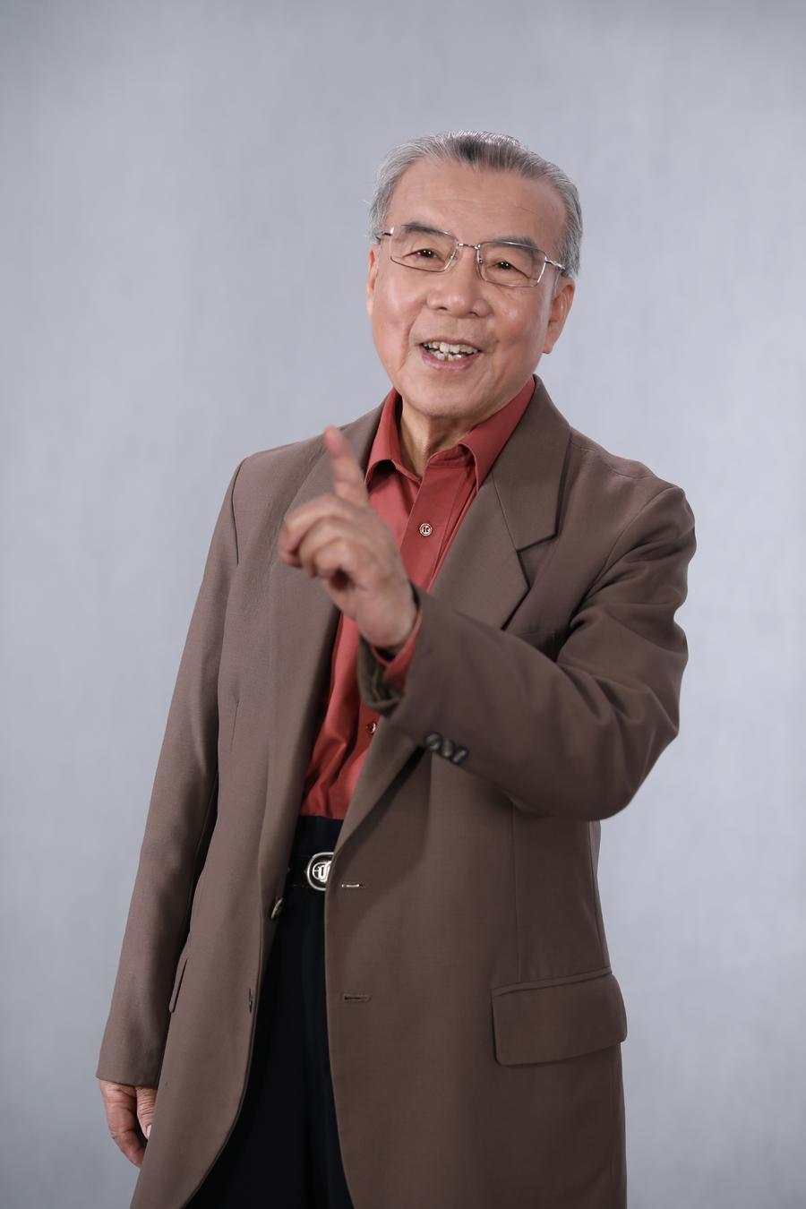 人教版中学历史教材的这几处变动与他有关