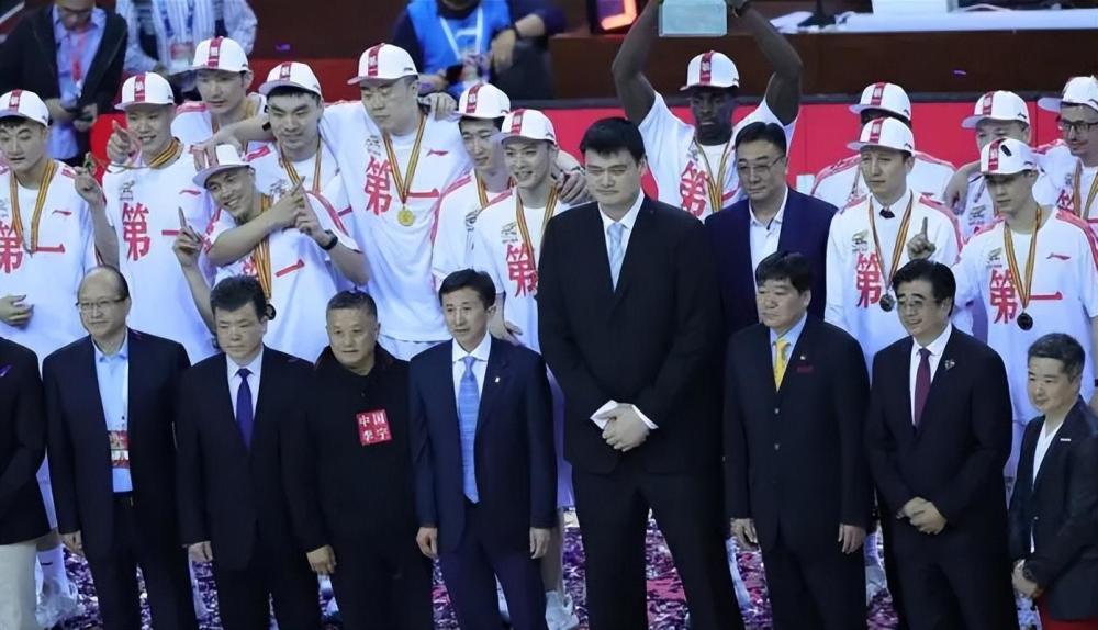 cba冠军诞生之夜,姚明会来颁奖吗?