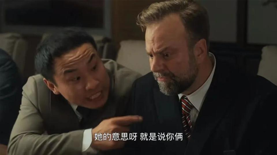 刷完两集后感慨,周星驰又赌对了,他终于填上了29年前那个大坑