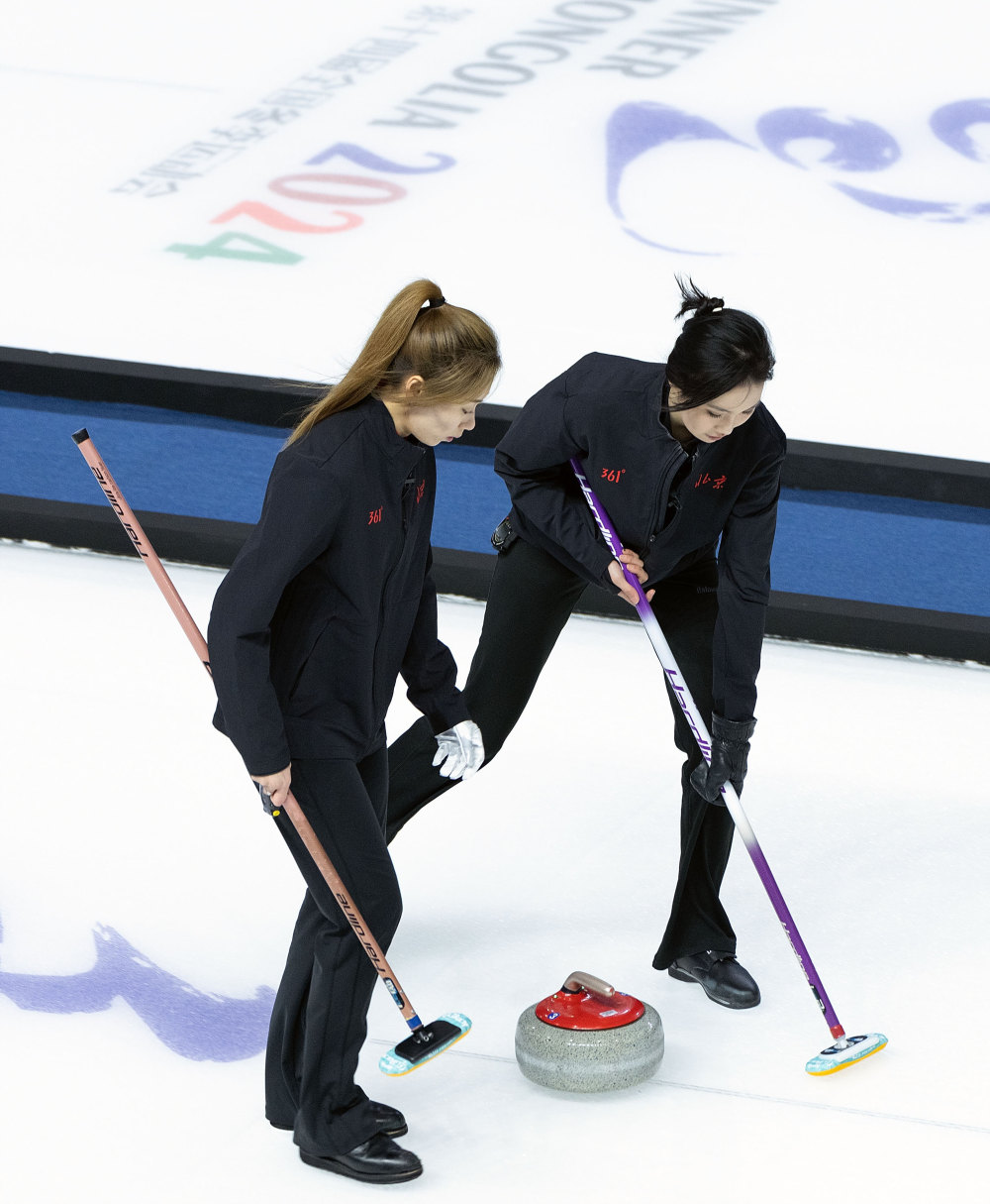 冰壶——公开组女子决赛:北京队夺冠