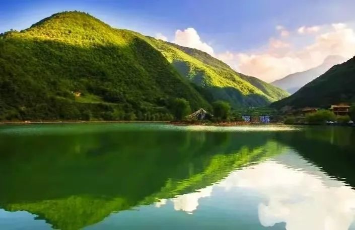 陇南风光我在人间贩卖好风景