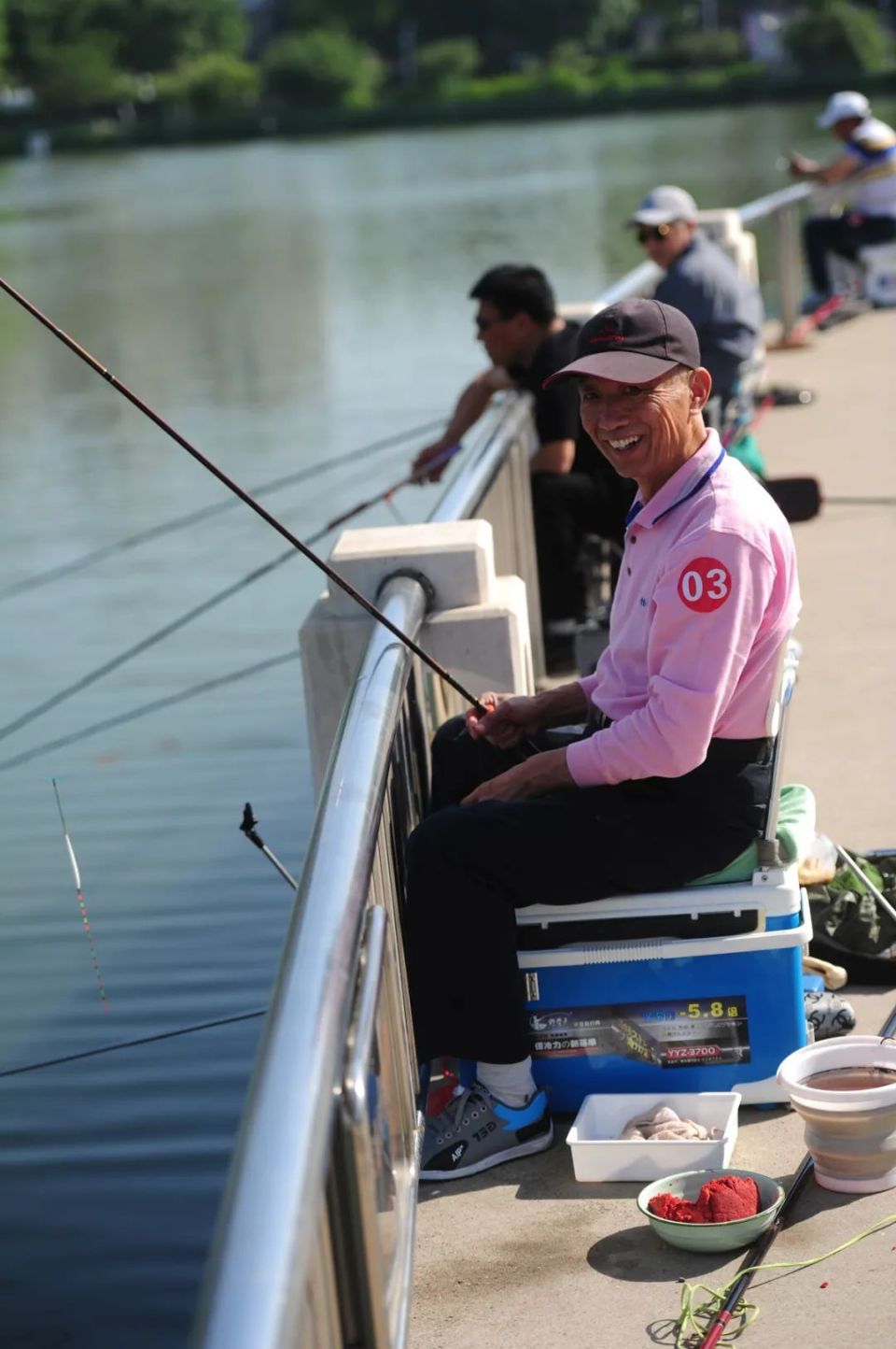 代表该街道进入总决赛,团体赛5名上场队员成绩同时计入个人赛成绩