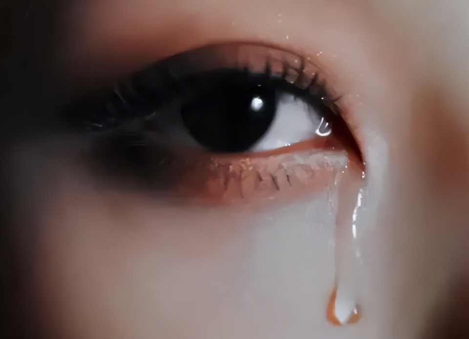 揭秘泪水背后的真相