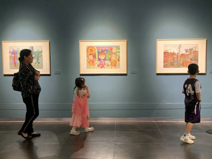 "俄罗斯励志少年——米沙「眼中的世界」绘画展"在李自健美术馆开幕