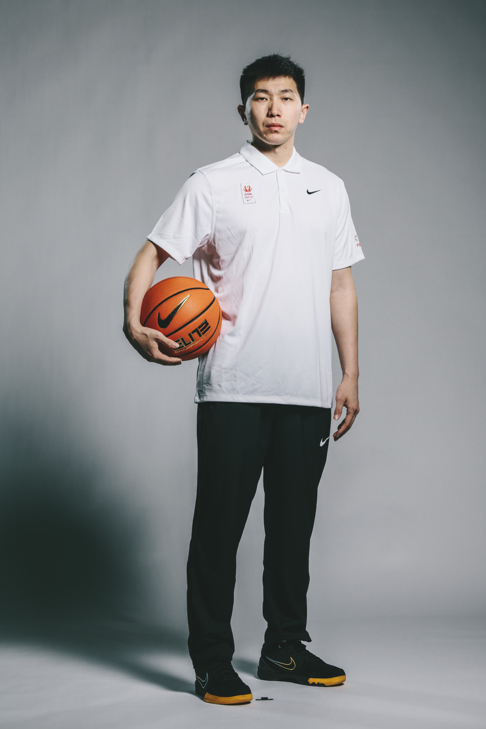 对话回浦中学篮球教练_腾讯新闻